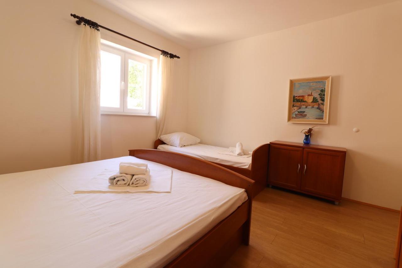 Apartment Dony - Ticic Novalja Dış mekan fotoğraf